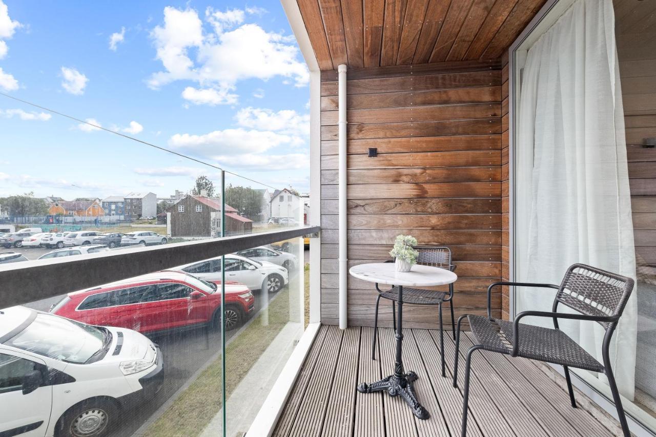 Brand New Downtown Harbor Apartment Reykjavík Exteriör bild
